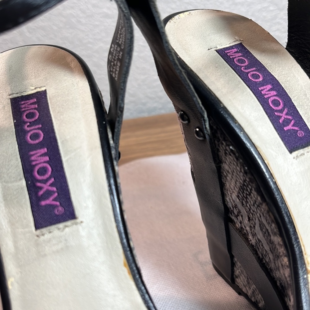 Mojo Moxy Python/Snake Animal Print Wedges Genuin… - image 8